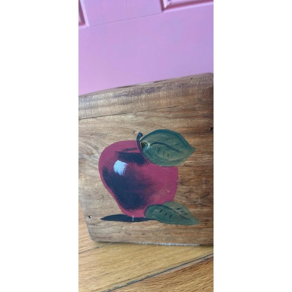 Vintage Heart Apple Tissue‎ Box Wooden Country Cottagecore 6